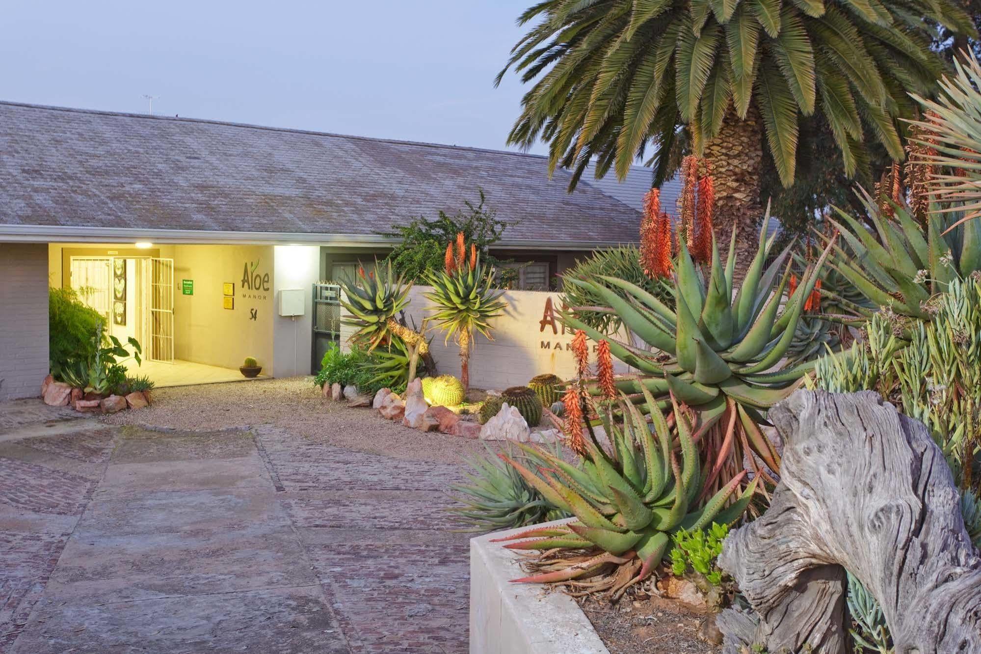 Aloe Manor Otel Oudtshoorn Dış mekan fotoğraf