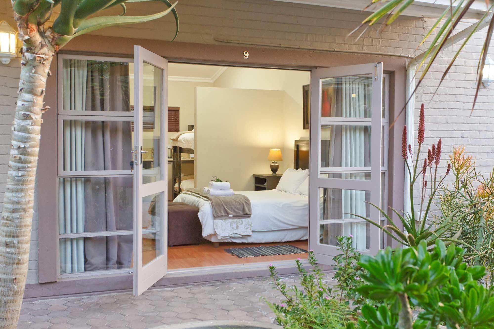 Aloe Manor Otel Oudtshoorn Dış mekan fotoğraf