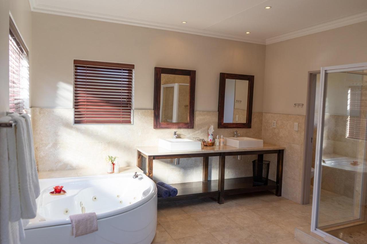 Aloe Manor Otel Oudtshoorn Dış mekan fotoğraf
