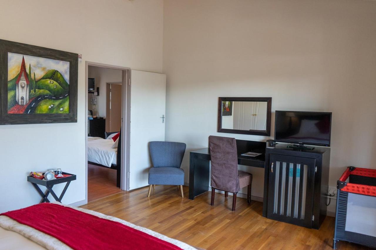 Aloe Manor Otel Oudtshoorn Dış mekan fotoğraf