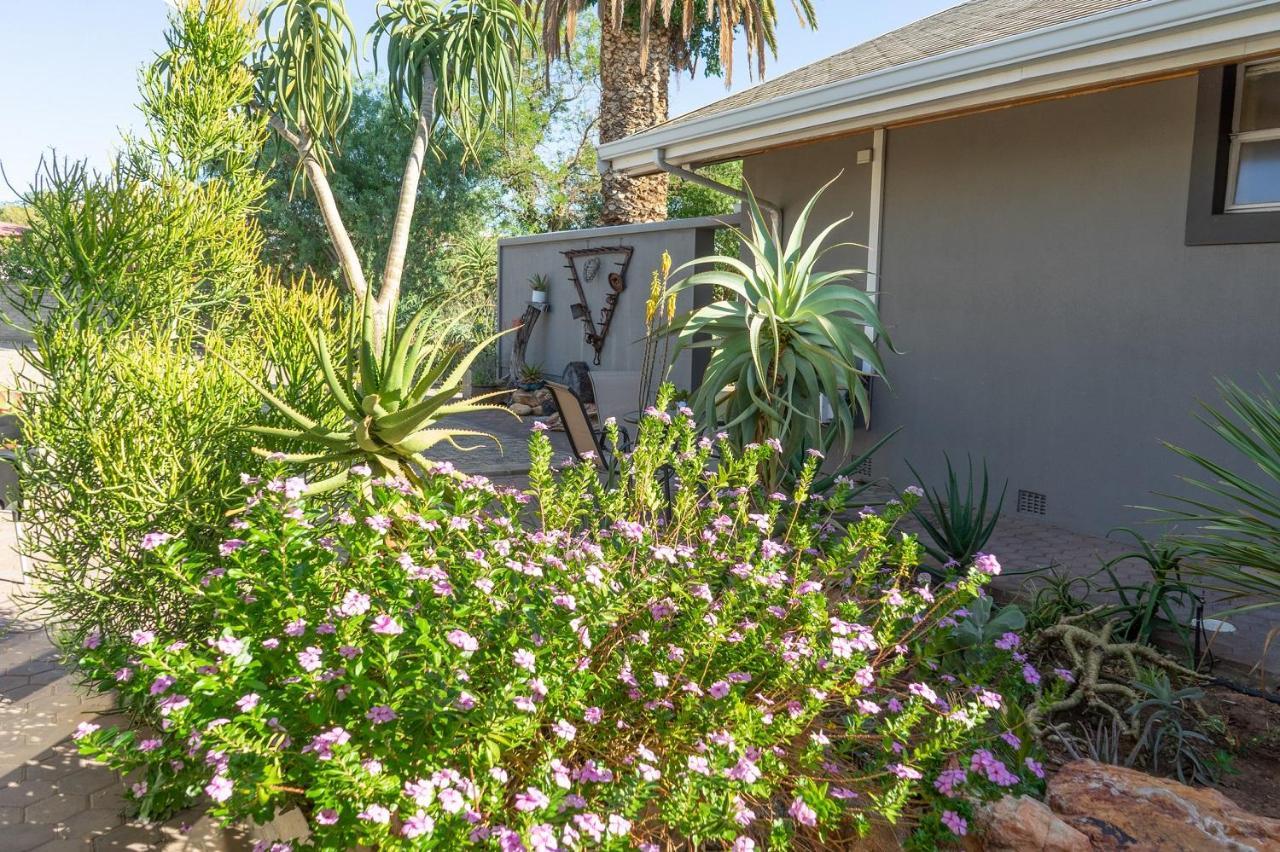 Aloe Manor Otel Oudtshoorn Dış mekan fotoğraf